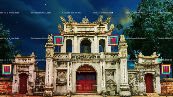 103 - Công Tam Quan - Văn Miếu Quốc Tử Giám - Trời Tối - Cờ Ngũ Sắc